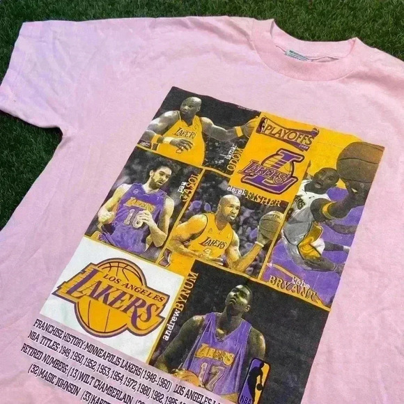 VTG ‘08 Los Angeles Lakers Playoffs Pink Tee - Picture 2 of 5